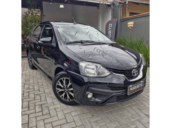 TOYOTA ETIOS 1.5 PLATINUM SEDAN 16V FLEX 4P AUTOMÁTICO